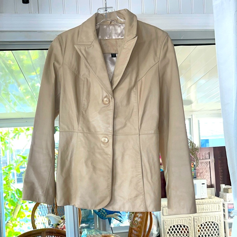 Guess Tan Blazer with Notched Lapel and Structured Shoulders Leather